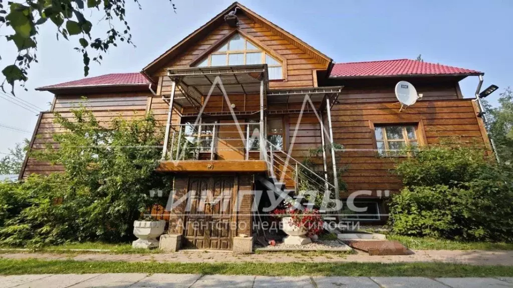 Дом в Саха (Якутия), Якутск ул. Птицевод, 93 (328 м) - Фото 0