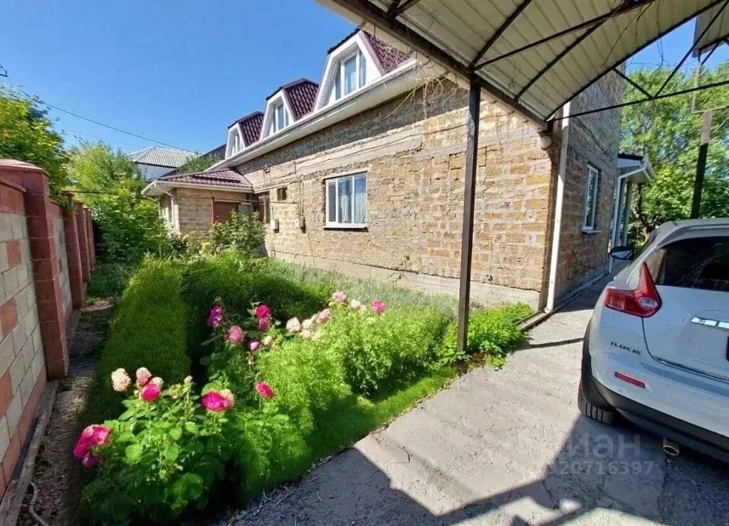 Дом в Крым, Симферопольский район, Чистенское с/пос, с. Фонтаны  (318 ... - Фото 1