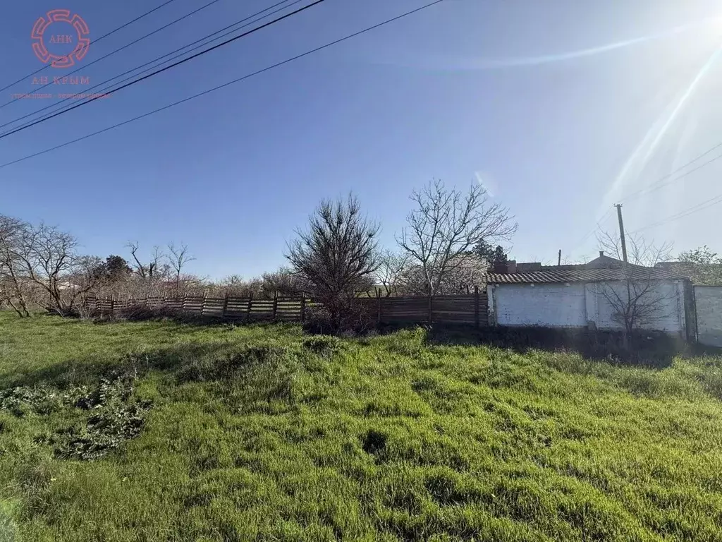 Участок в Крым, Ленинский район, с. Белинское ул. Братьев Письменных, ... - Фото 1