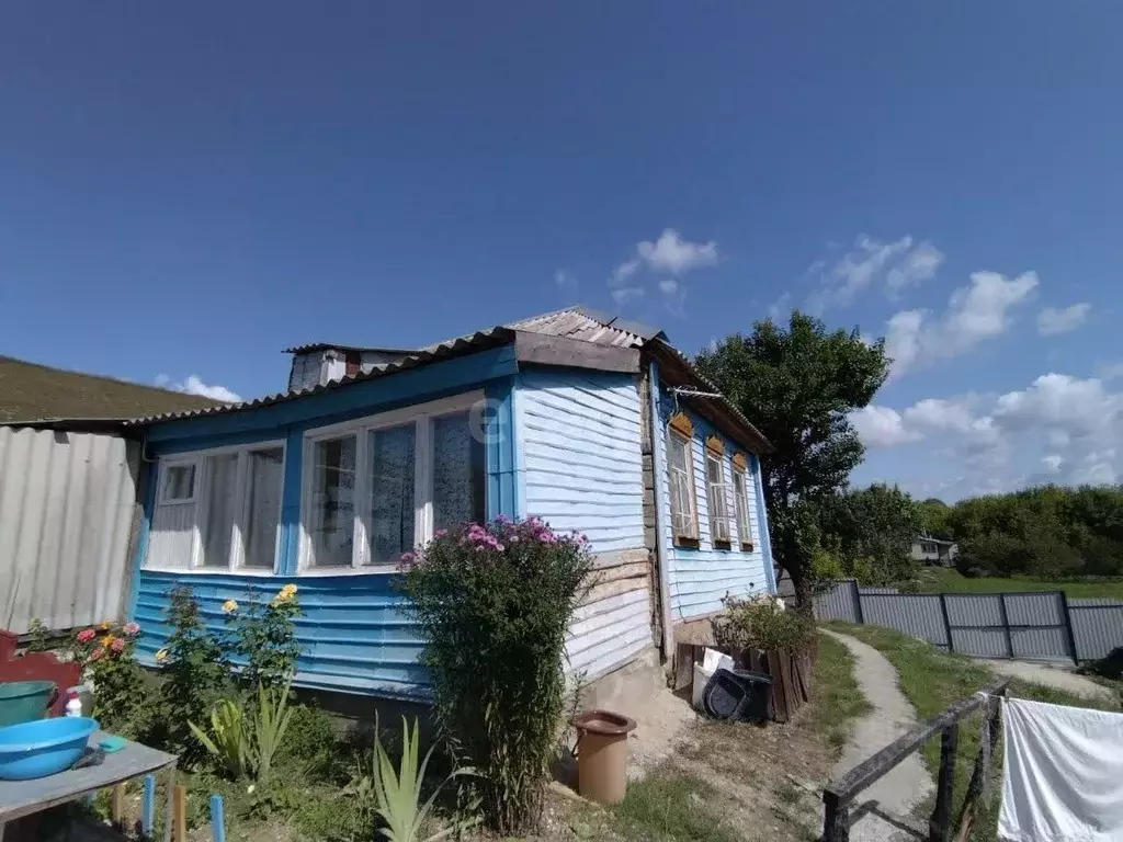 Дом в Белгородская область, Алексеевский городской округ, с. Дальнее ... - Фото 0