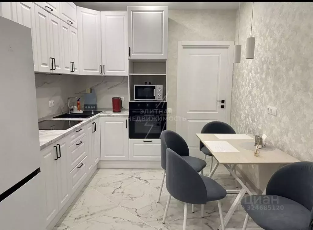 2-к кв. Татарстан, Казань ул. Анаса Тазетдинова, 1 (50.0 м) - Фото 1