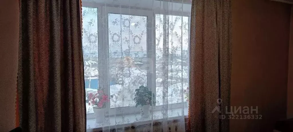 3-к кв. Свердловская область, с. Туринская Слобода ул. Победы, 18 ... - Фото 1