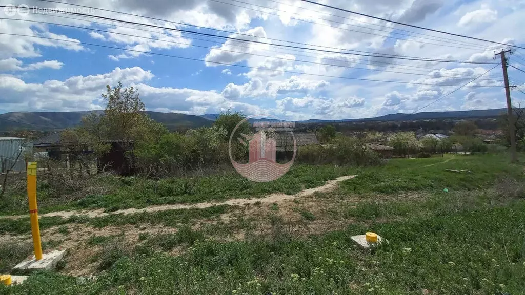 Участок в Сакский район, Веселовское сельское поселение, село Наташино ... - Фото 0