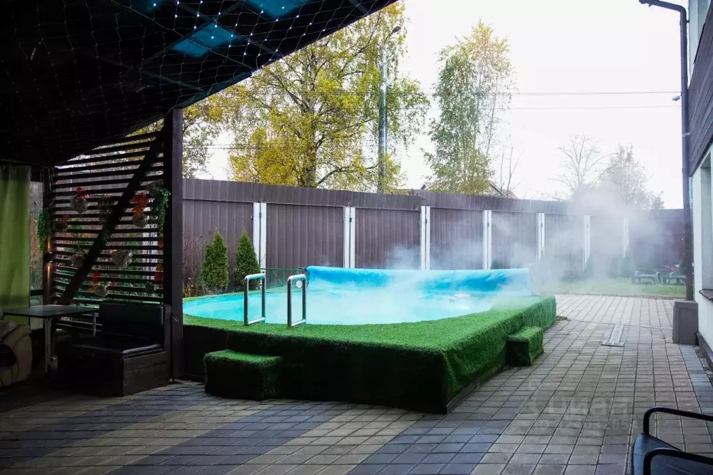 Дом в Санкт-Петербург пос. Парголово, 1-й пер., 3к1 (200 м) - Фото 1