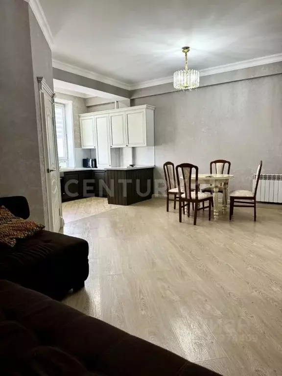 2-к кв. Дагестан, Махачкала ул. Гагарина, 68Ж (75.0 м) - Фото 0