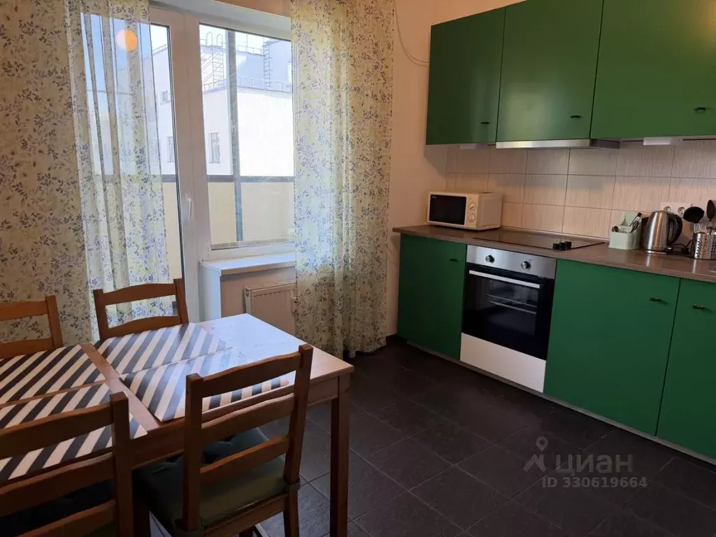 2-к кв. Ленинградская область, Гатчина Пушкинское ш., 13к4 (57.0 м) - Фото 1
