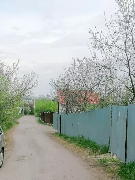 Дом в Саратовская область, Саратов проезд 7-й Сиреневый (16 м) - Фото 0
