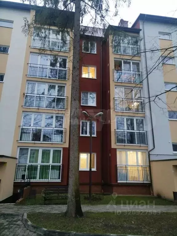 1-к кв. Калининградская область, Светлогорск ул. Токарева, 6А (40.0 м) - Фото 0