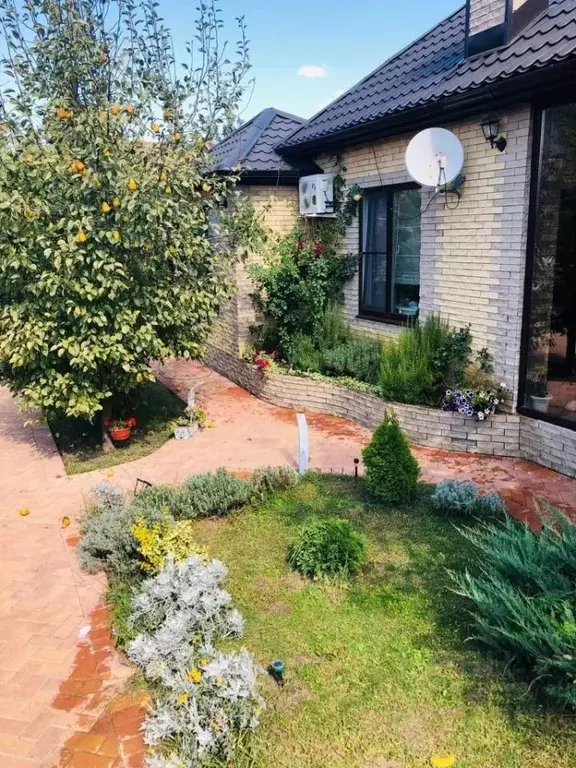 Дом в Краснодарский край, Краснодар Елизаветинская ст-ца, ул. ... - Фото 1