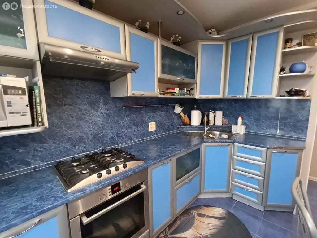 3-комнатная квартира: Курган, жилой район Заозёрный, 5-й микрорайон, 9 ... - Фото 1