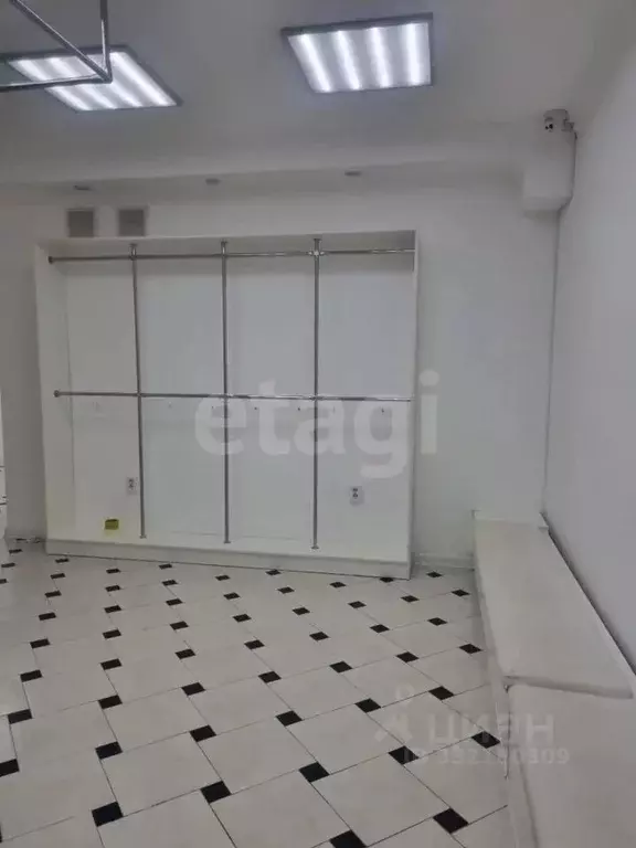 Помещение свободного назначения в Калмыкия, Элиста ул. В.И. Ленина, ... - Фото 1