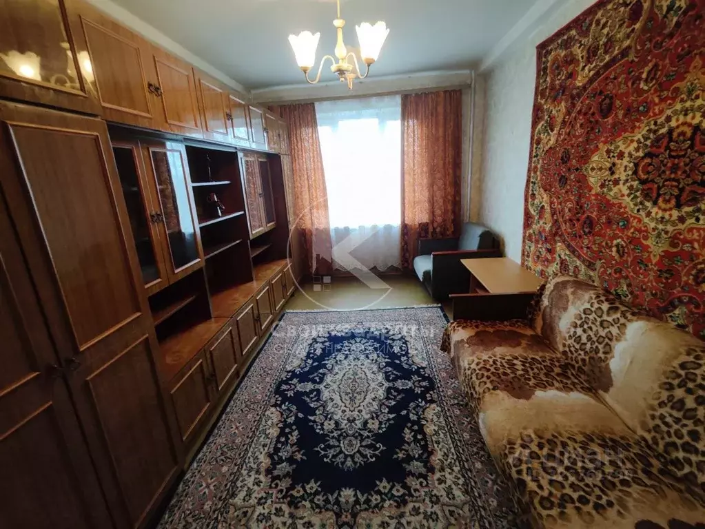 2-к кв. Московская область, Наро-Фоминск ул. Профсоюзная, 37 (45.0 м) - Фото 1