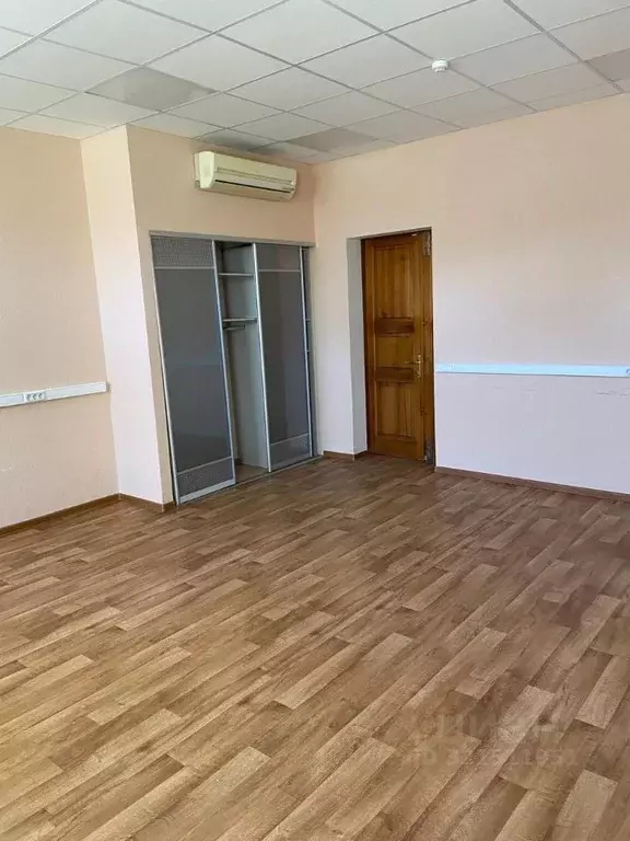 Офис в Волгоградская область, Волгоград Козловская ул., 54 (108 м) - Фото 2