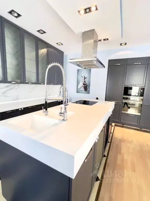 3-к кв. Москва Страстной бул., 10к1 (134.6 м) - Фото 2