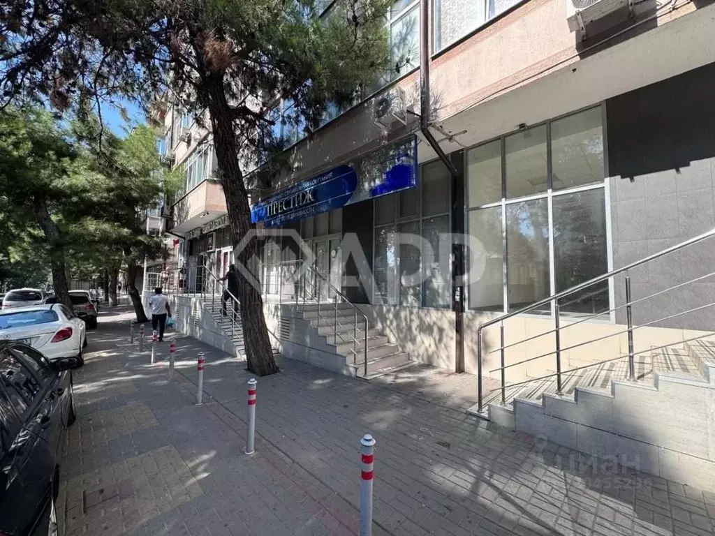 Торговая площадь в Краснодарский край, Геленджик ул. Островского, 67Д ... - Фото 1