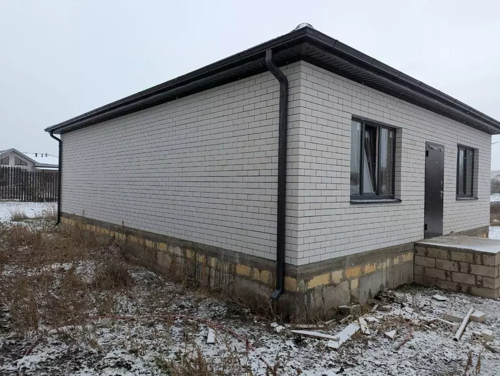 Дом в Ставропольский край, Шпаковский муниципальный округ, с. Надежда  ... - Фото 2