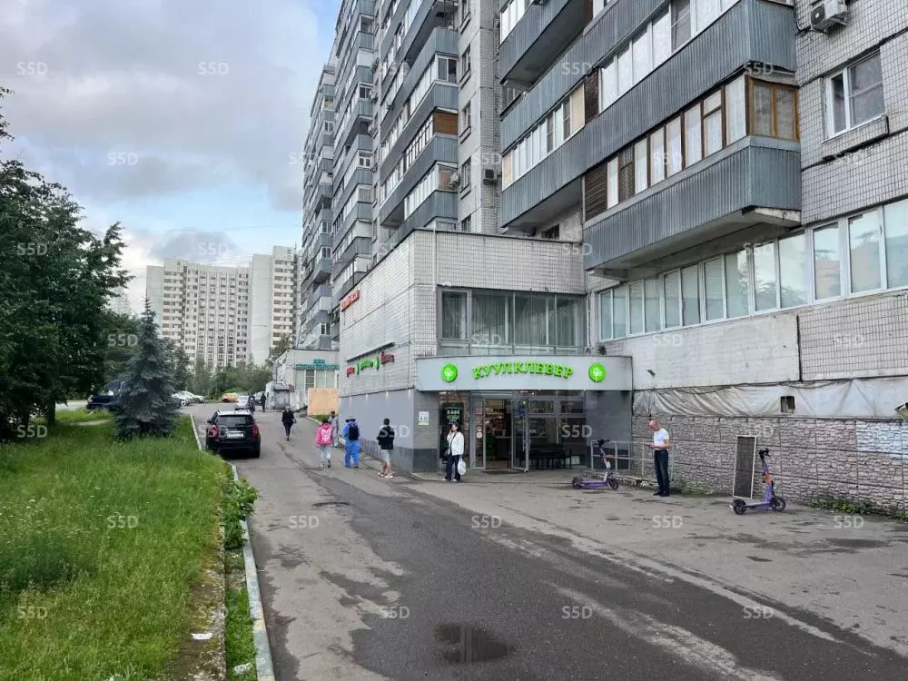 Продам торговое помещение, 260 м - Фото 1