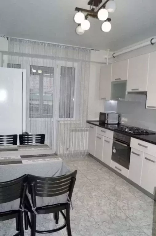 2-к кв. Краснодарский край, Анапа ул. Толстого, 140А (57.0 м) - Фото 0
