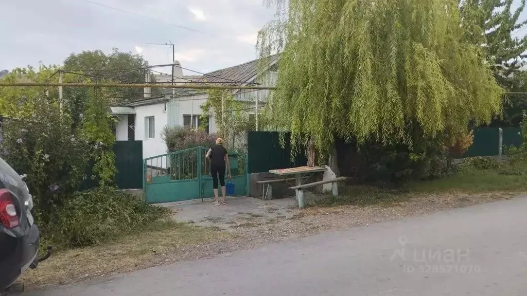 Дом в Крым, Бахчисарайский район, Куйбышевское с/пос, с. Танковое ул. ... - Фото 1