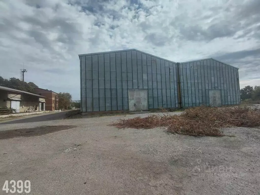 Помещение свободного назначения в Краснодарский край, Северский район, ... - Фото 2