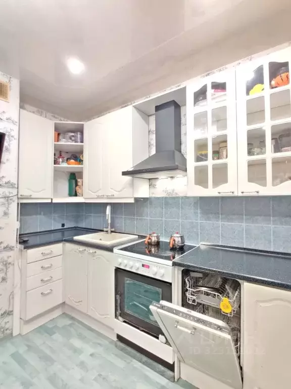 3-к кв. Московская область, Химки ул. Панфилова, 10 (74.0 м) - Фото 1