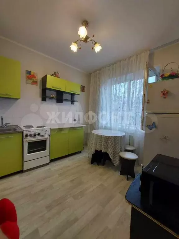 1-к. квартира, 39 м, 5/10 эт. - Фото 1