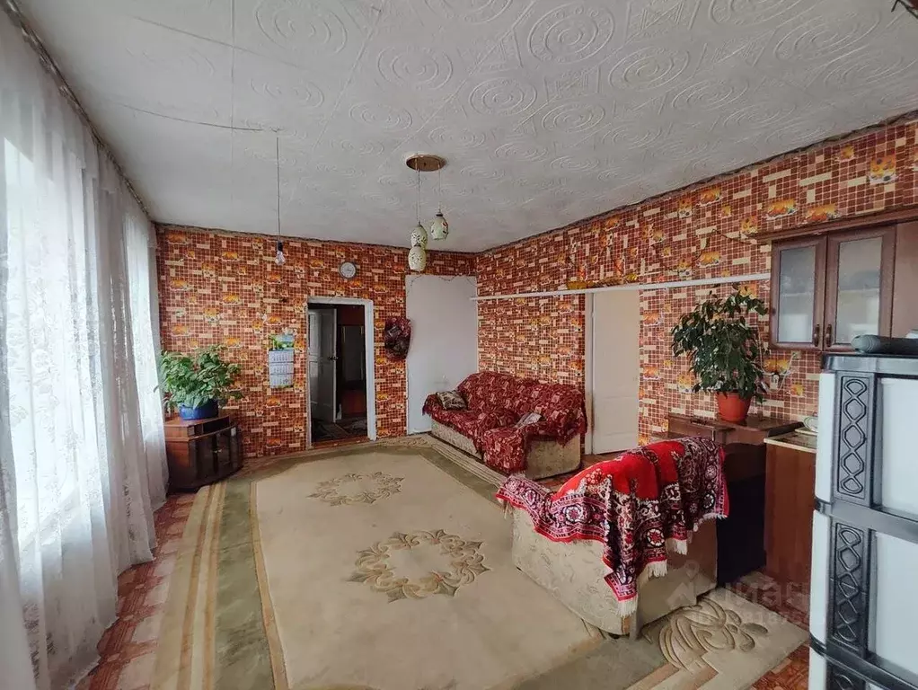 4-к кв. Хакасия, Усть-Абаканский район, д. Курганная Железнодорожная ... - Фото 1