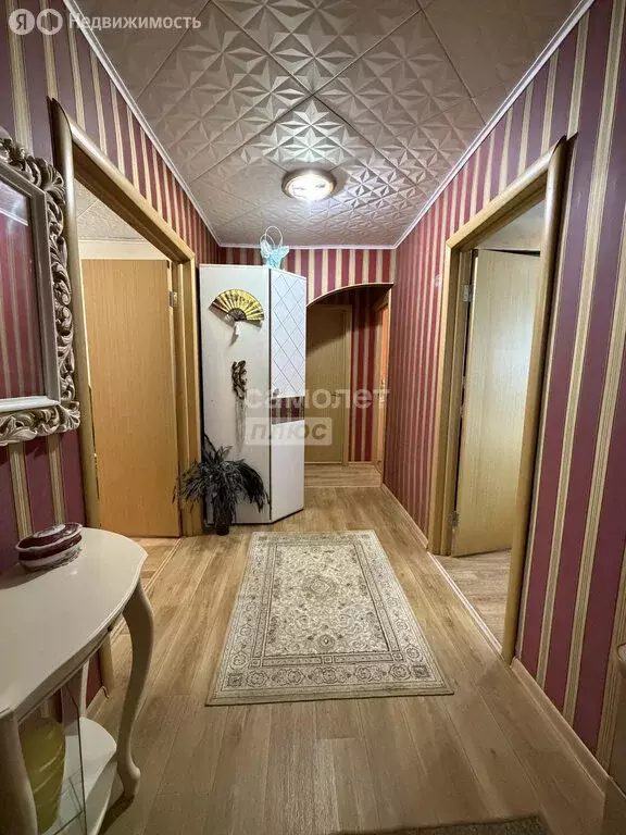 3-комнатная квартира: Киров, Нововятский район, Парковая улица, 30 (61 ... - Фото 1