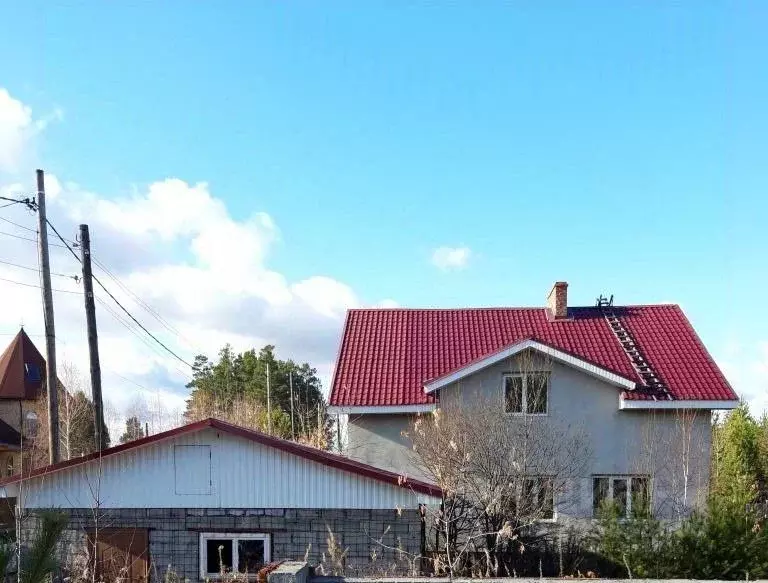 Дом в Свердловская область, Сысертский муниципальный округ, пос. ... - Фото 1