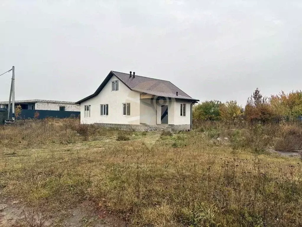 Дом в Белгородская область, Старооскольский городской округ, с. ... - Фото 2