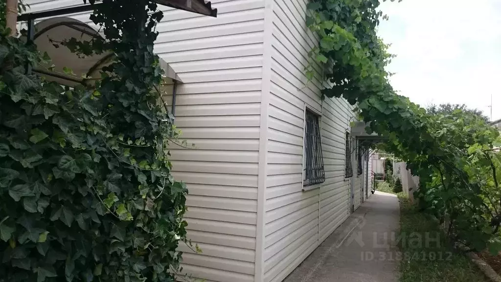 2-к кв. Крым, Сакский район, Новофедоровка пгт ул. Ковыльная, 62 (25.0 ... - Фото 1