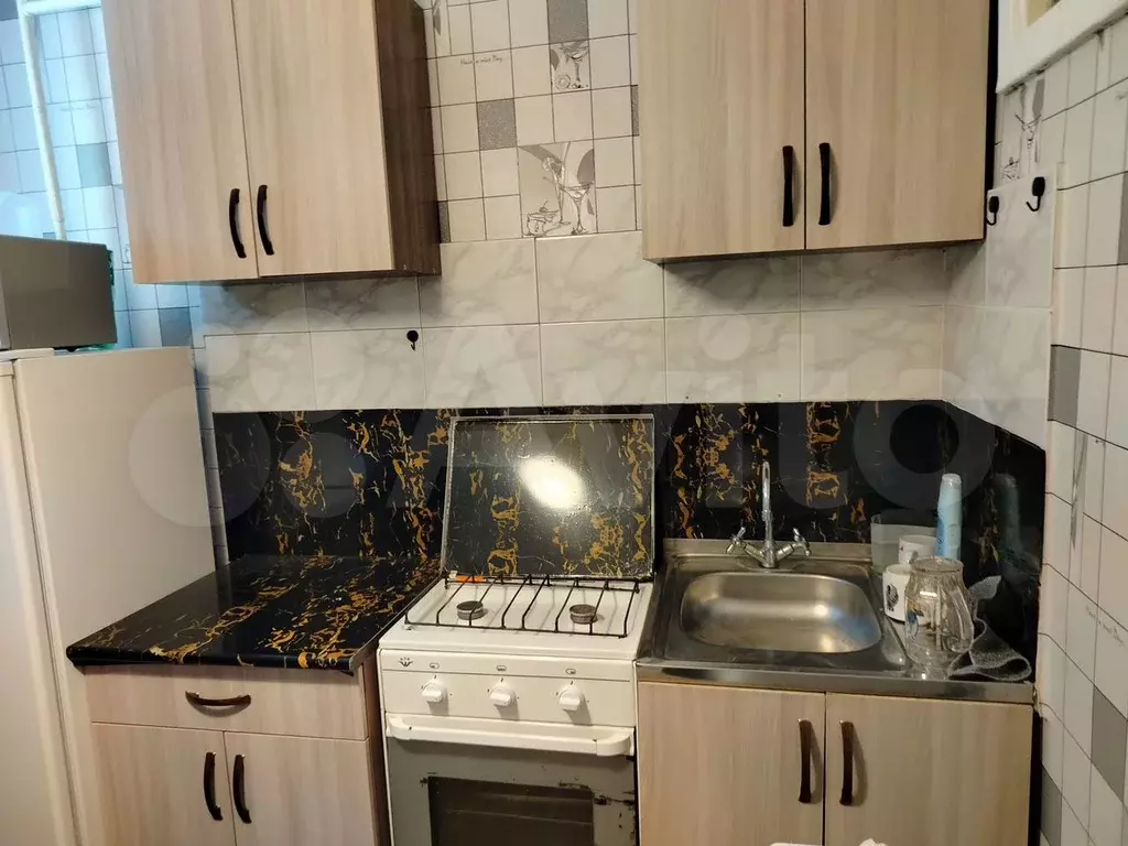 1-к. квартира, 30 м, 2/5 эт. - Фото 1