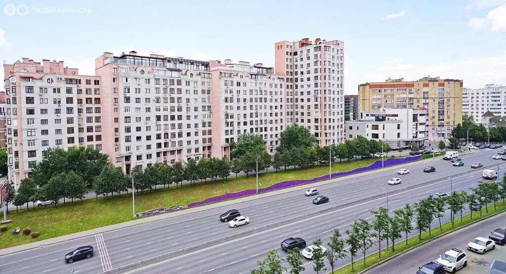 3-комнатная квартира: Казань, улица Вишневского, 59 (63.4 м) - Фото 1