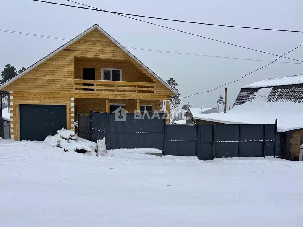 Дом в Бурятия, Улан-Удэ ул. Купеческая, 29 (200 м) - Фото 1