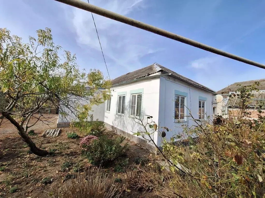 Дом в Краснодарский край, Павловская ст-ца ул. Преградная, 53 (65 м) - Фото 2