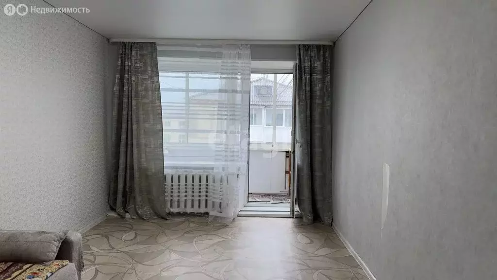 2-комнатная квартира: посёлок городского типа Пионерский, Лесная ... - Фото 0