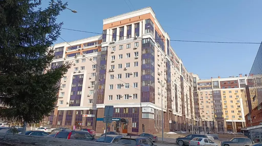 Торговая площадь в Башкортостан, Уфа ул. Мустая Карима, 16 (117 м) - Фото 1