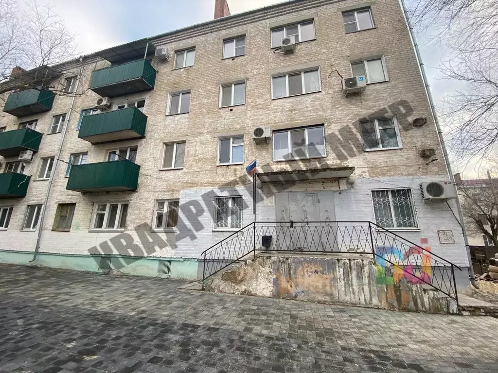 Помещение свободного назначения в Калмыкия, Элиста ул. Б. ... - Фото 0