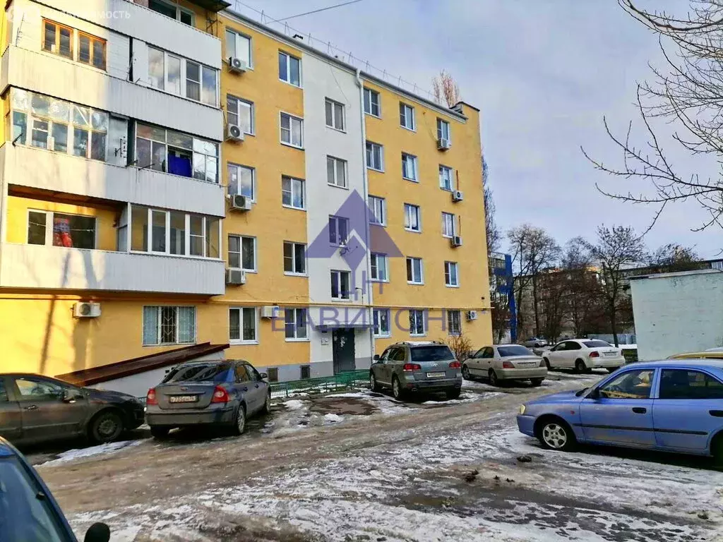 1к в 7-комнатной квартире (16 м) - Фото 0
