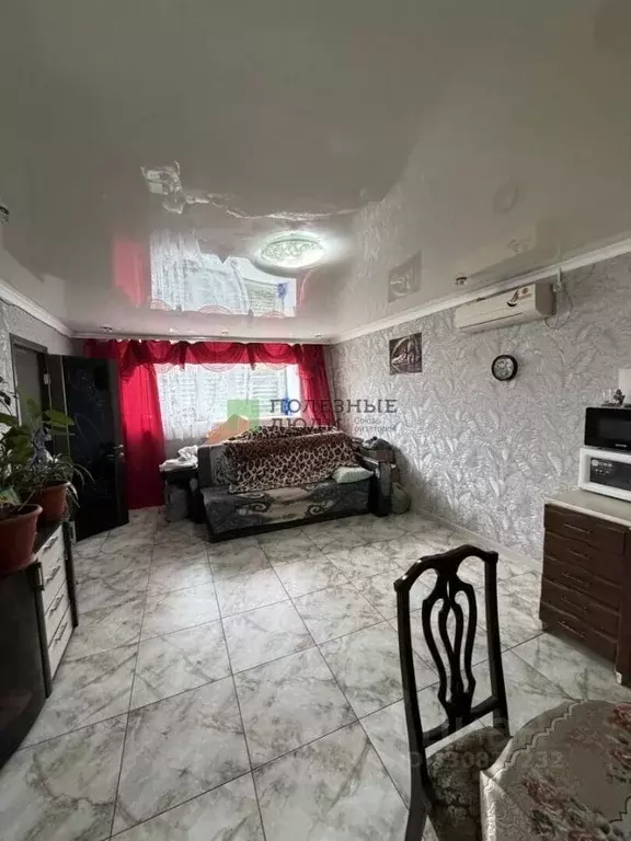 Таунхаус в Ростовская область, Шахты Профессиональная ул. (150 м) - Фото 1