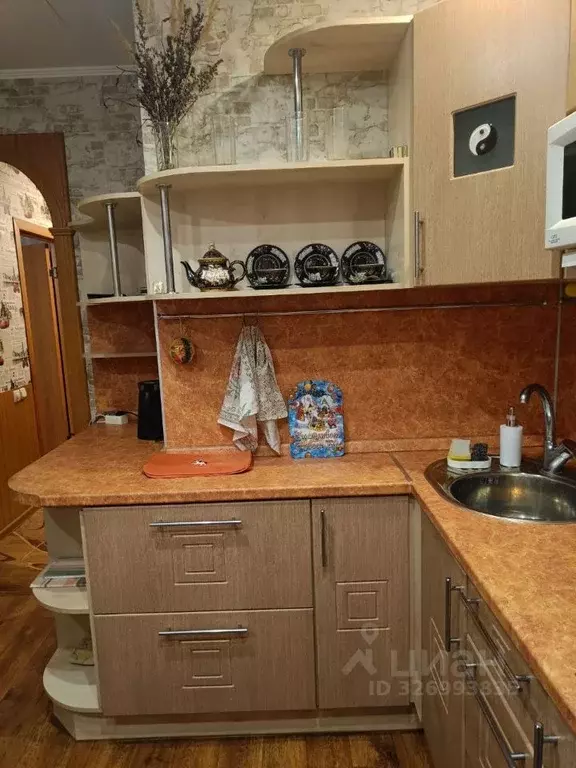 1-к кв. Коми, Сыктывкар городской округ, Краснозатонский пгт ул. ... - Фото 1