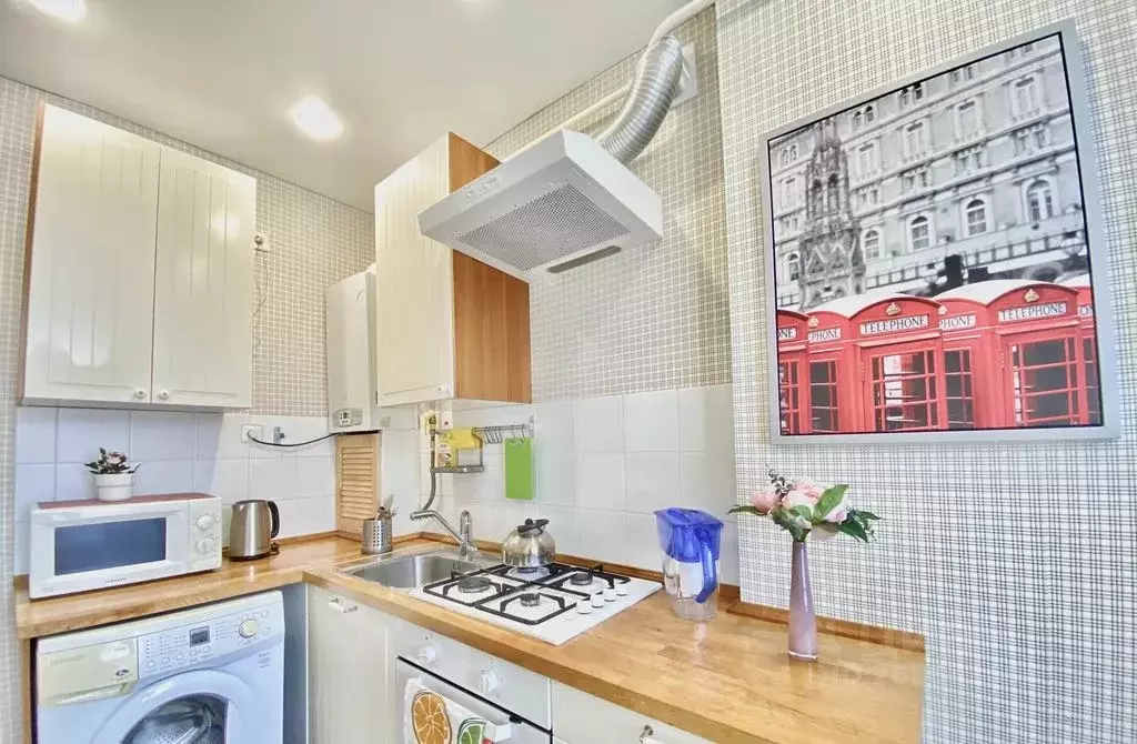 2-к кв. Татарстан, Казань ул. Чернышевского, 16 (45.0 м) - Фото 0