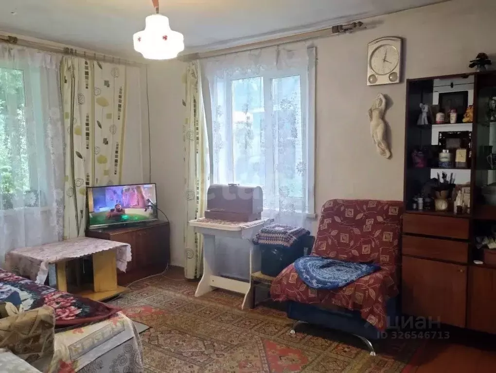 Дом в Кемеровская область, Ленинск-Кузнецкий ул. 8 Марта, 81 (63 м) - Фото 1