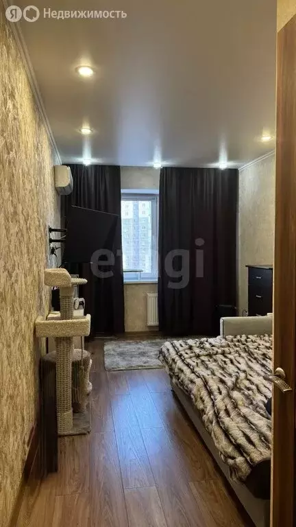 1-комнатная квартира: Тюмень, улица Мельникайте, 2к7 (39.4 м) - Фото 2