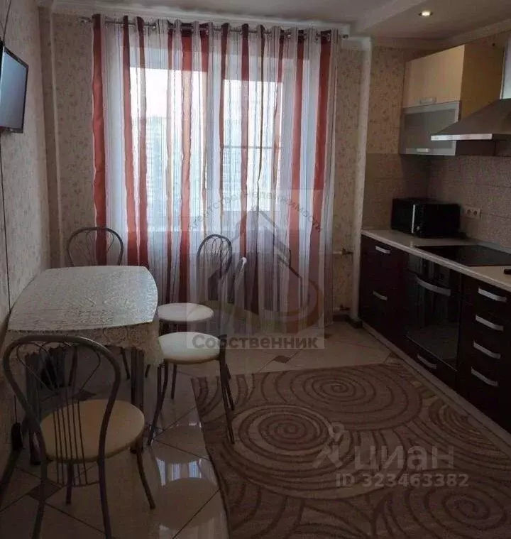 3-к кв. Воронежская область, Воронеж ул. Антонова-Овсеенко, 7б (100.0 ... - Фото 1