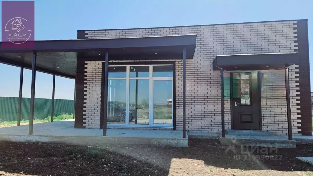 Дом в Крым, Сакский район, с. Штормовое ул. Дружбы, 2 (77 м) - Фото 2