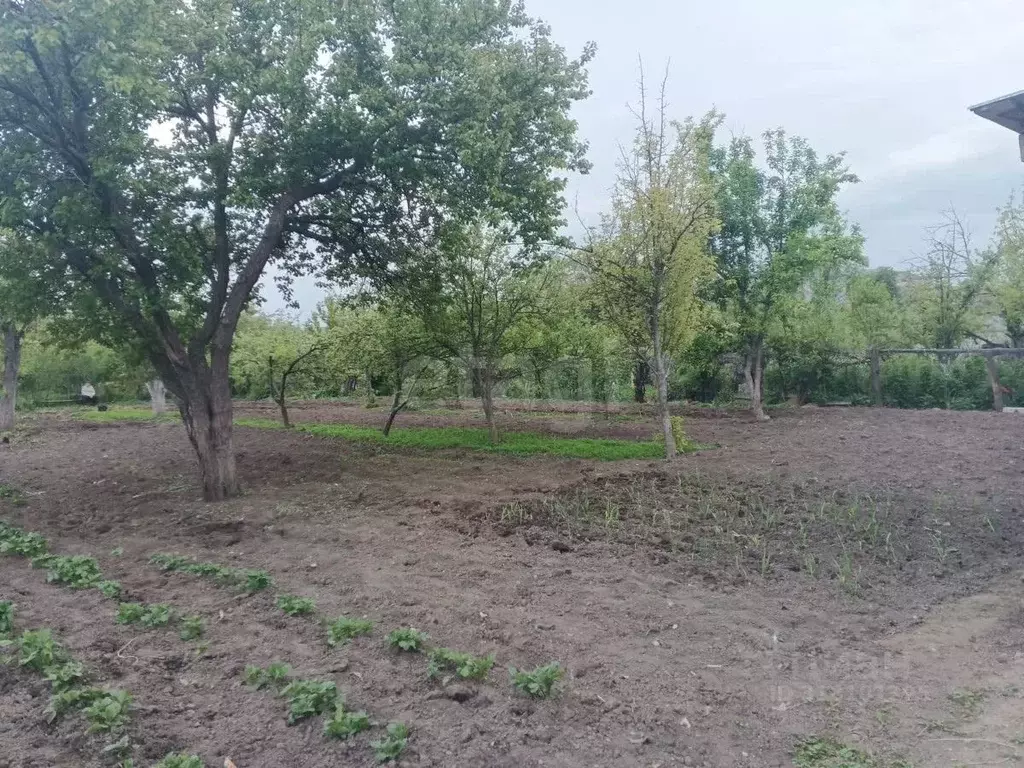 Участок в Карачаево-Черкесия, Усть-Джегутинский район, Сары-Тюз аул ... - Фото 0