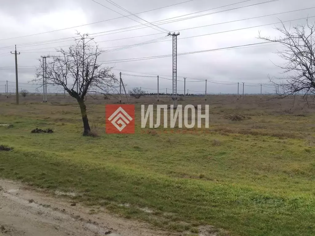 Участок в Крым, Симферопольский район, Николаевка пгт ул. Советская ... - Фото 2