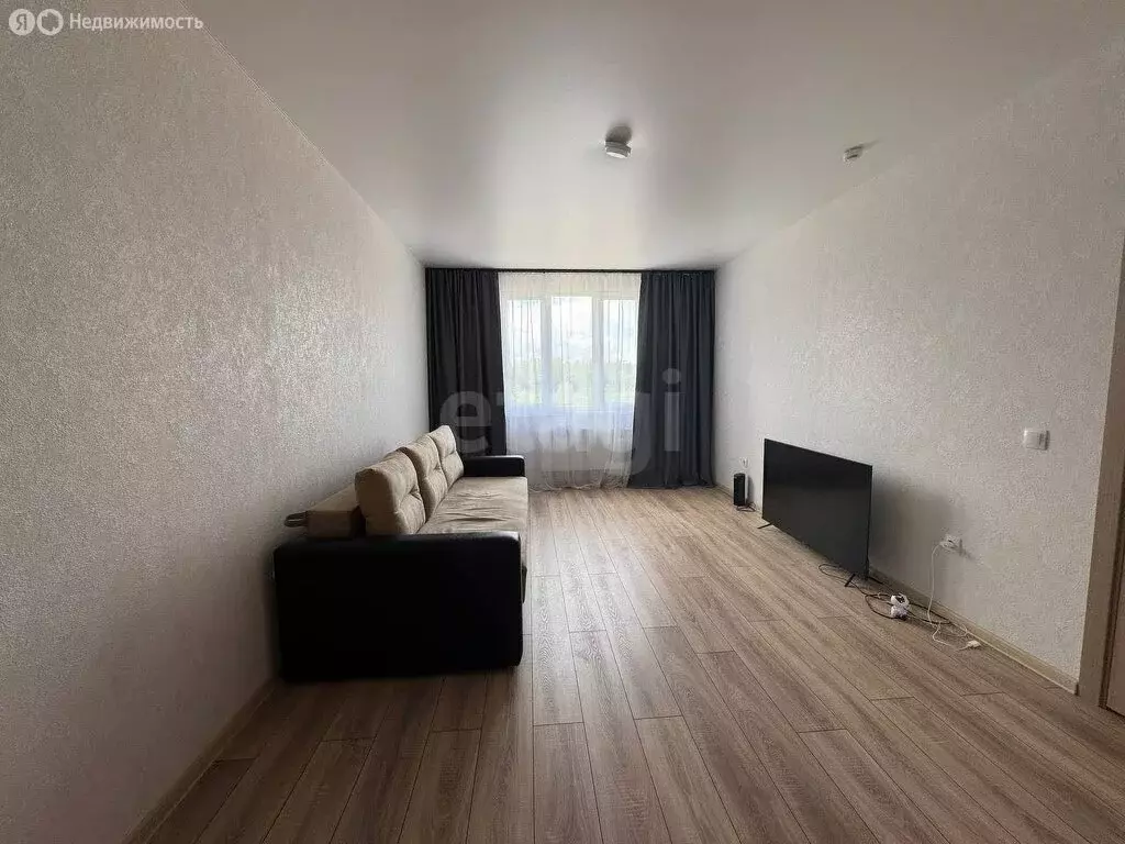 1-комнатная квартира: Ямное, улица Генерала Черткова, 4 (37.5 м) - Фото 0