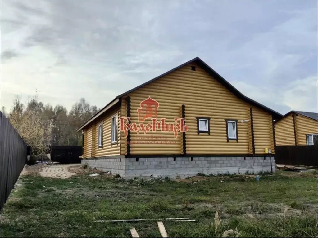 Дом в Владимирская область, Александровский район, Каринское ... - Фото 1